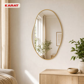 Miroir mural | Lena | Miroir organique avec cadre en aluminium champagne | 60 × 90 cm