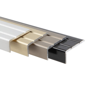 Profilé de nez de marche | Aluminium | Pré-percé ou auto-adhésif | 24,5 x 10 mm